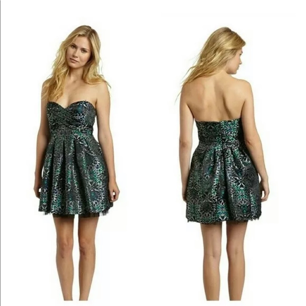 BCBG Y2K babydoll strapless animal floral mini cocktail formal dress